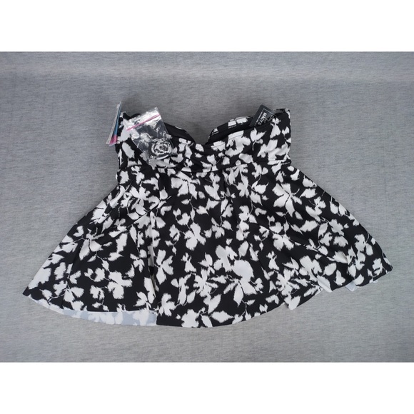 🎅🏻 3/$50 👯‍♀️Host Pick⚡️(Macy’s) Swim Solutions Printed Flyaway Tankini Top - Picture 4 of 10